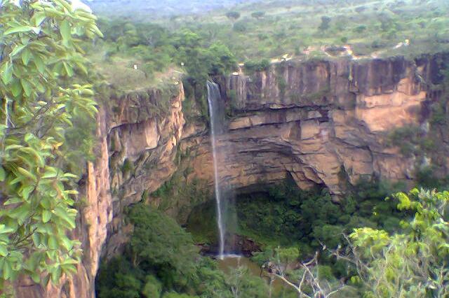 Pontos turísticos da Chapada dos Guimarães - Cachoeiras e natureza exuberante